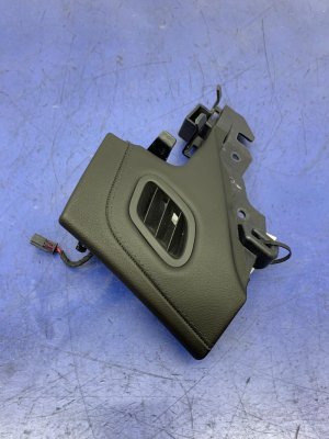 2014-2019 Cadillac CTS Black Dash A/C Air Vent - Front (Used OEM)