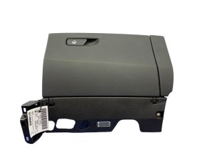 2017-2019 Audi Q7 Black Glove Box Storage Compartment - Front (Used OEM)