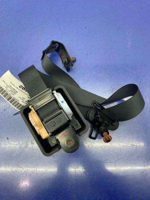 2022-2025 Hyundai Santa Cruz Black Center Seat Belt Assembly - Rear, Right (Passenger) (Used OEM)