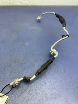 2022-2024 Audi e-tron GT A/C Refrigerant Line (Used OEM)