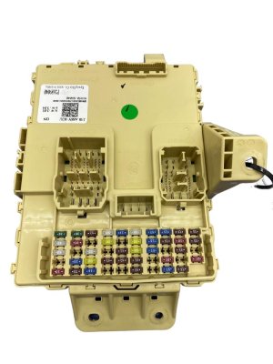 2020-2022 Kia Telluride Cabin Relay Fuse Junction Box (Used OEM)