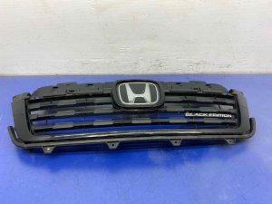 2017-2020 Honda Ridgeline Black Black Edition Upper Grille Assembly - Front (Used OEM)