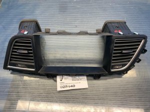 2017-2020 Genesis G80 Center Dash Radio Bezel Trim with Air Vents (Used OEM)