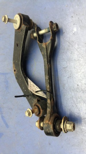 2019-2023 Lincoln Nautilus Upper Control Arm and Lateral Arm Set - Rear, Left (Driver) (Used OEM)