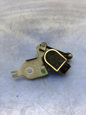 2017-2019 Mercedes-Benz E500 Height Level Sensor - Front, Left (Driver) (Used OEM)