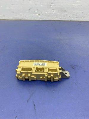 2020-2025 Kia Telluride Interior Cabin Fuse Relay Junction Box (Used OEM)