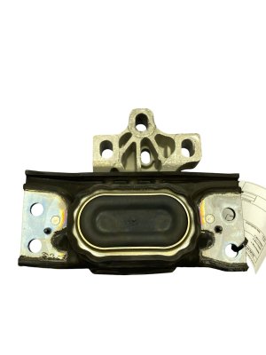 2018-2025 Volkswagen Atlas Transmission Mount (Used OEM)