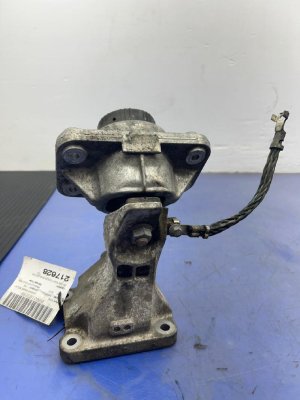 2014-2022 Land Rover Range Rover Sport Engine Mount with Bracket - Right (Passenger) (Used OEM)