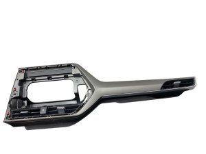2020-2025 Toyota Highlander Center Display Trim Bezel with Dash Vent - Front (Used OEM)