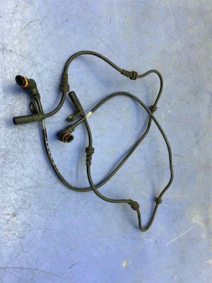 2013-2020 Mercedes-Benz SL320 ABS Wheel Speed Sensor Set - Front, Left (Driver) (Used OEM)
