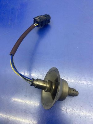 2023-2025 Honda HR-V Upper Oxygen Sensor - Front (Used OEM)