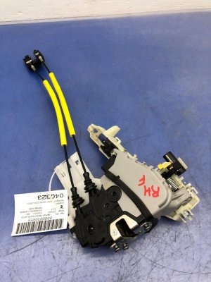 2018-2023 Kia Stinger Door Latch & Lock Actuator Assembly - Front, Right (Passenger) (Used OEM)