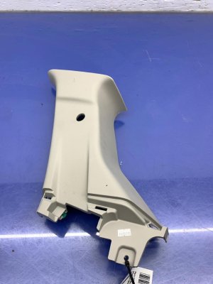 2021-2025 Kia Sorento Gray C-Pillar Trim Panel - Rear (Used OEM)