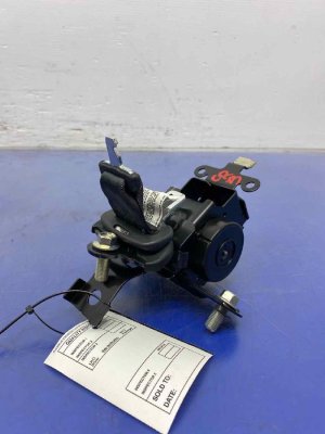 2018-2023 Honda Odyssey Black 3rd Row Center Seat Belt Assembly - Rear, Left (Driver) (Used OEM)