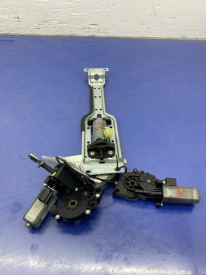 2012-2018 BMW 640i Slide and Tilt Seat Motor Set - Front (Used OEM)
