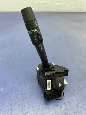  Chevrolet Silverado 2500 Turn Signal and Windshield Wiper Combination Switch (Used OEM)