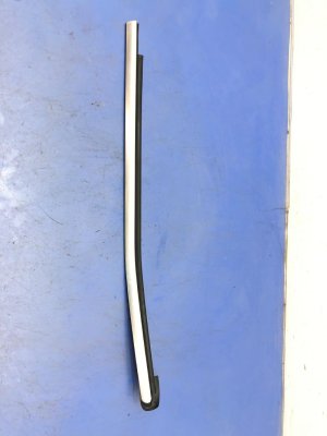 2013-2016 Mercedes-Benz GL550 Quarter Window Lower Molding - Rear, Left (Driver) (Used OEM)