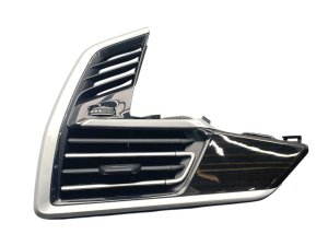 2019-2025 BMW X7 Dash Air Vent with Trim - Front (Used OEM)