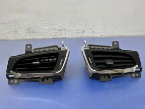 2015-2020 Cadillac Escalade Dashboard Outer A/C Heater Air Vent Set (Used OEM)