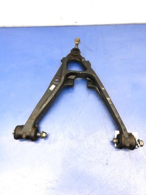 2019-2020 Hyundai Santa Fe Lower Suspension Control Arm - Front, Right (Passenger) (Used OEM)