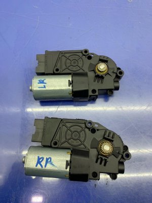 2017-2020 Jaguar F-Pace Panoramic Sunroof Motor Set - Left (Driver) (Used OEM)