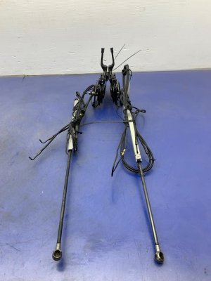 2012-2018 BMW 650i Convertible Top Cover Strut Cylinder Set - Rear, Right (Passenger) (Used OEM)