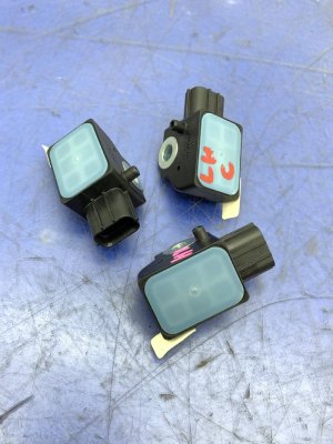 2018-2025 Honda Odyssey Impact Sensor Set - Left (Driver) (Used OEM)