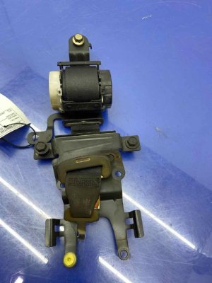 2019-2021 Honda Passport Black 3rd Row Seat Belt Assembly - Rear (Used OEM)
