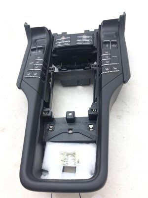2011-2018 Porsche Cayenne 4-Zone Temperature Control Module with Heated and Ventilated Seats (Used OEM)