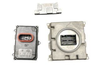 2015-2018 Porsche Macan LED Headlamp Control Module Set (Used OEM)