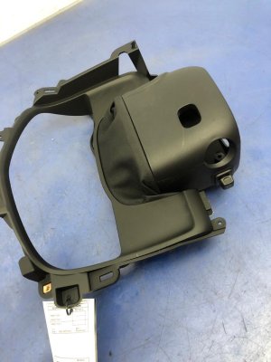 2015-2020 Cadillac Escalade Black Steering Column Housing Cluster Surround Bezel Trim Assembly (Used OEM)