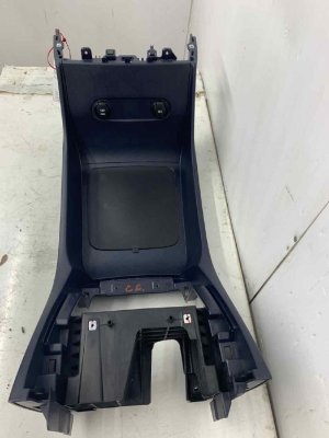 2020-2022 Hyundai Palisade Blue Center Console Assembly - Front (Used OEM)