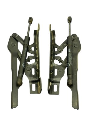 2021-2024 Genesis GV80 Hood Hinge and Strut Assembly Set - Right (Passenger) (Used OEM)
