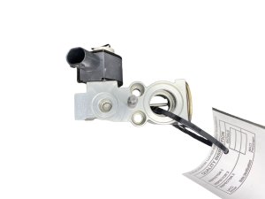 2025 BMW M5 A/C Expansion Valve (Used OEM)