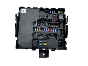 2020-2024 Nissan Armada Intelligent Power Distribution Module (Used OEM)