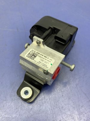 2019-2024 Audi A6 Heater and A/C Pump Expansion Valve (Used OEM)
