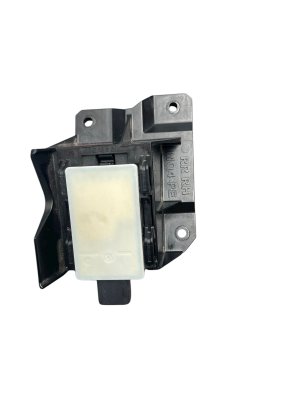 2020-2022 Volkswagen Atlas Blind Spot Radar Sensor with Bracket - Rear (Used OEM)