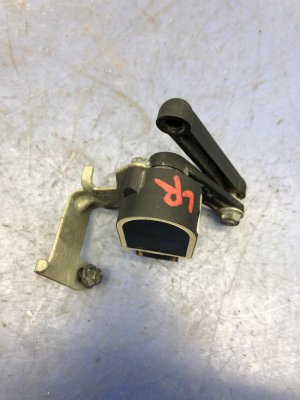 2019-2025 Volvo XC40 Suspension Height Sensor - Rear, Left (Driver) (Used OEM)