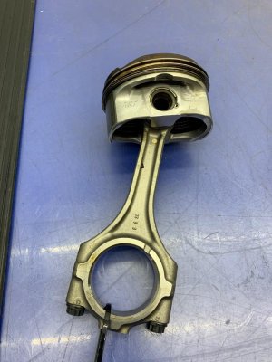 2016-2020 Lexus GS F Engine Piston and Connecting Rod Assembly (Used OEM)