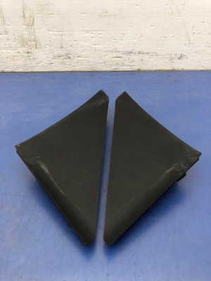 2022-2025 Hyundai Santa Cruz Black Dashboard Instrument Panel End Cap Set (Used OEM)