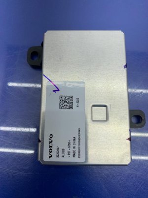 2021-2022 Volvo XC40 CVTN Chassis Control Module (Used OEM)