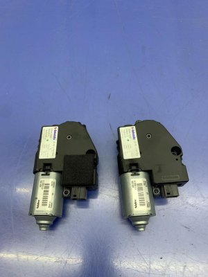 2009-2015 BMW 750i Sunroof Sliding Motor (Used OEM)