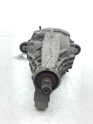 2011-2014 Porsche Cayenne Differential Carrier Assembly - Rear (Used OEM)