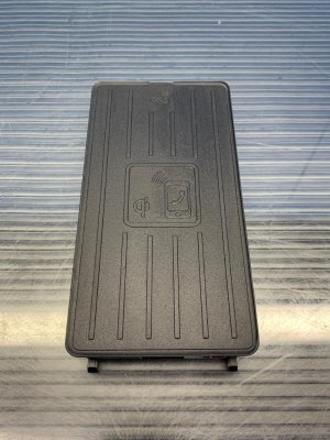2017-2024 Audi A6 Wireless Mobile Phone Charger (Used OEM)