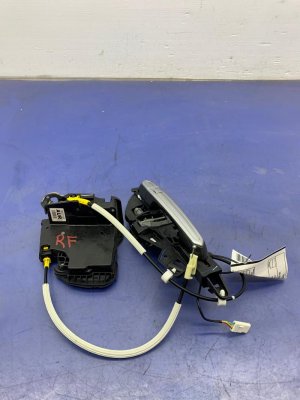 2015-2019 Cadillac ATS Exterior Door Handle with Latch Assembly - Front, Right (Passenger) (Used OEM)
