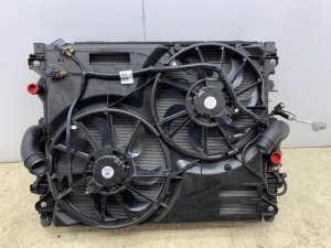2016-2018 Lincoln MKX Radiator and Condenser Fan Motor Assembly (Used OEM)
