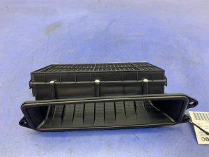 2021-2022 Genesis GV80 Air Intake Tube Bracket - Front (Used OEM)