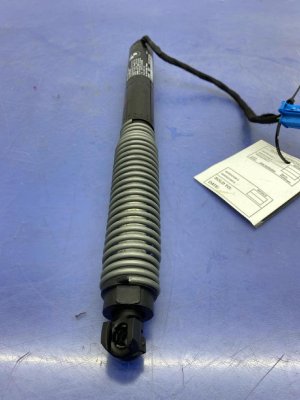2016-2018 BMW 740i Power Tailgate Lift Strut Assembly - Rear (Used OEM)