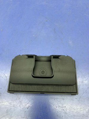 2017-2023 BMW 530e Front Center Console Wireless Charging Pad (Used OEM)