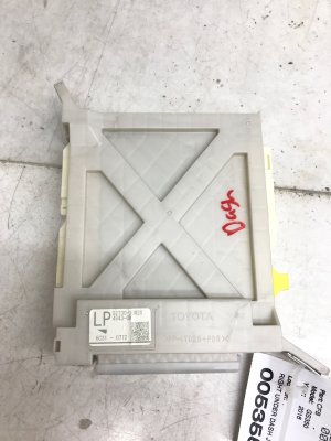 2016-2020 Lexus GS F Under Dash Junction Fuse Box Control Module (Used OEM)